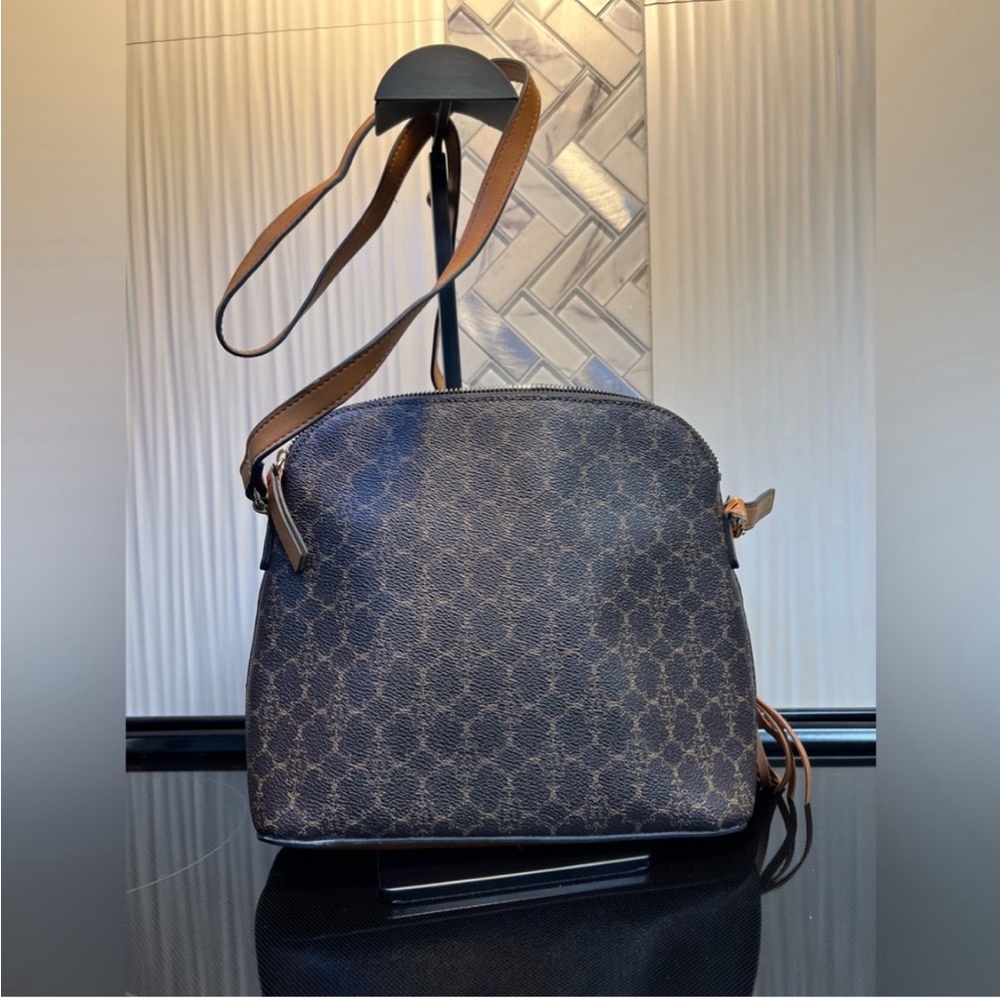 Nanette Lepore Women's Sullivan Triple Section Crossbody Handbag - Picture 2 of 11